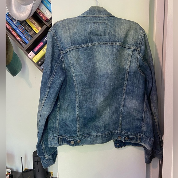 S Levi dark wash jean jacket - Picture 2 of 3